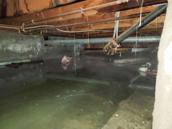 Crawlspace Water Restoration in Leander